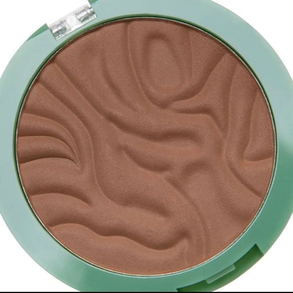 🆕 2/$20💖: Kndr Beauty: Kind Bronze: Bronzer in Blissful Bronze - Picture 9 of 12